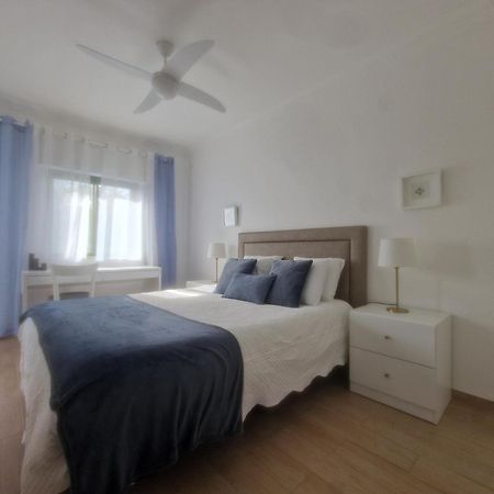 Avenida Mar 1 - Ar-Condicionado, Wifi E 200Mts Da Praia Quarteira Exteriör bild