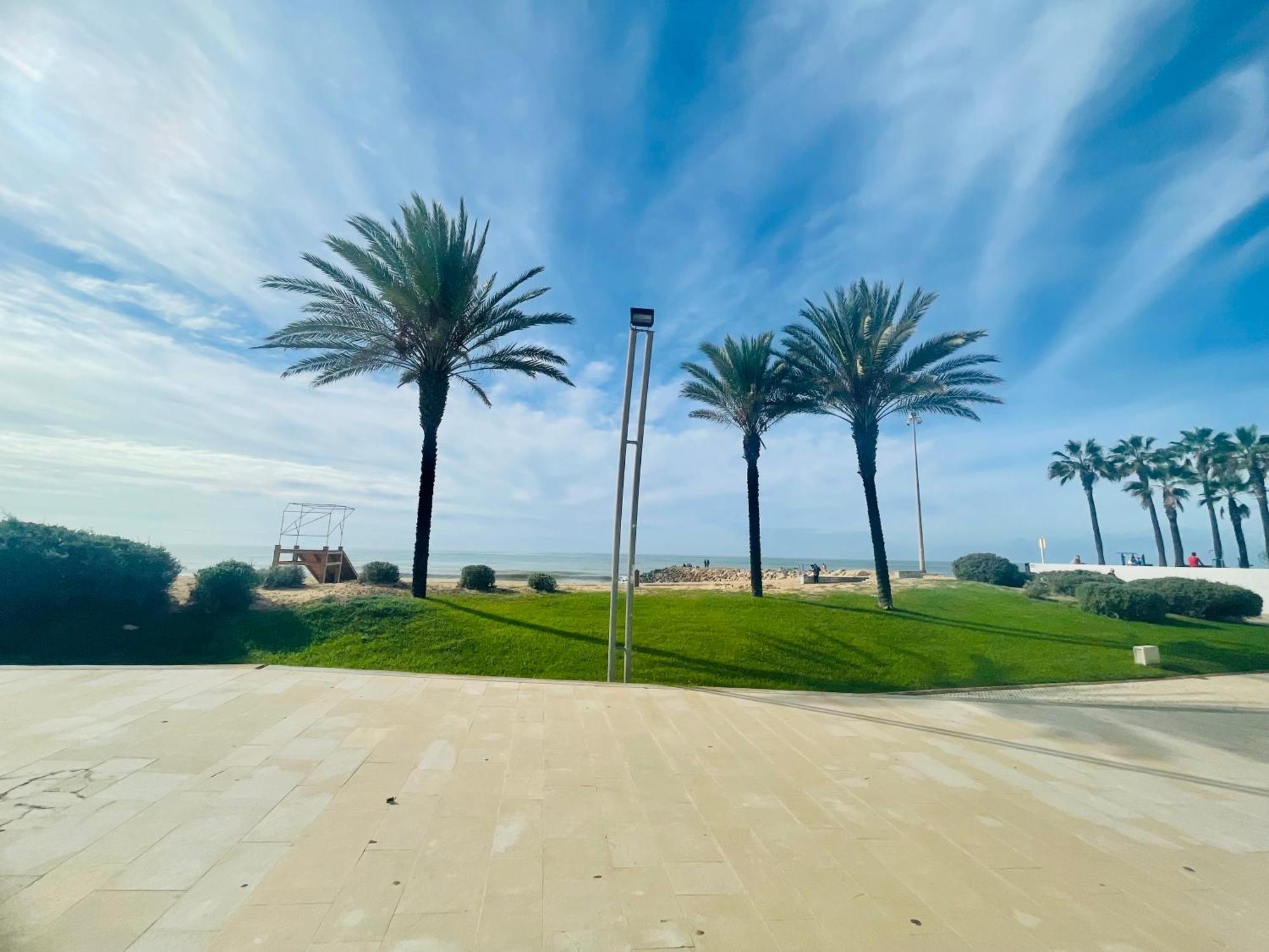 Avenida Mar 1 - Ar-Condicionado, Wifi E 200Mts Da Praia Quarteira Exteriör bild